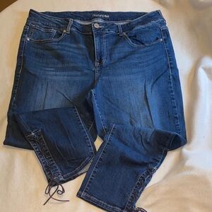 Maurices Dark Blue Capri Jeans